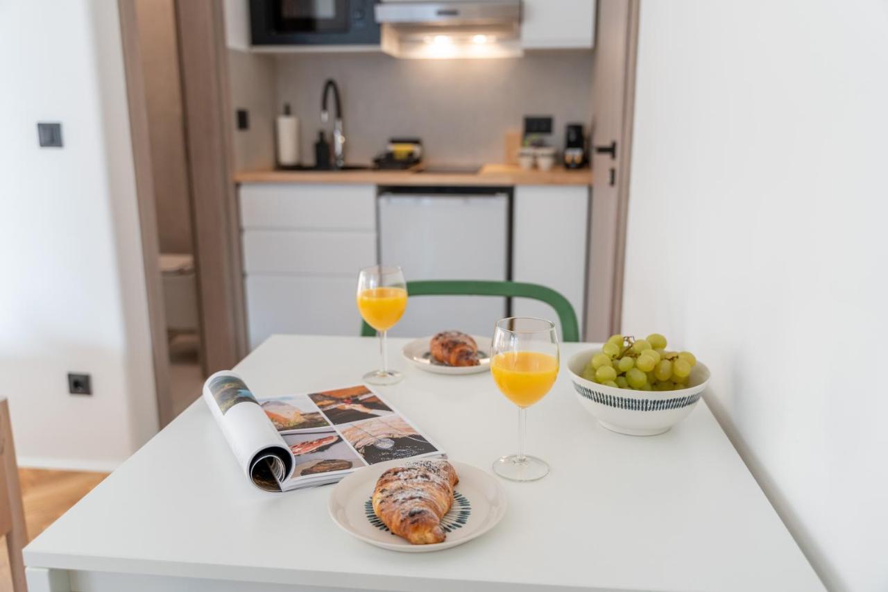 New! D31 Studio W2 Bikes, Sunny Terrace & Parking Rovinj Exterior photo